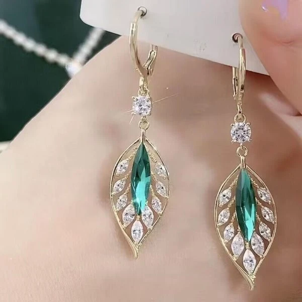 Grean Leaf Pande Earrings